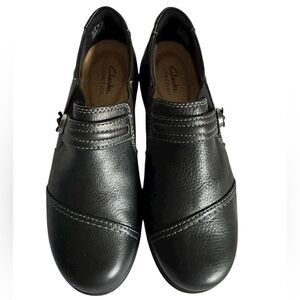 Clarks Shoes Womens 8.5  Cheyn Madi Slip On Loafer Black Leather Flats